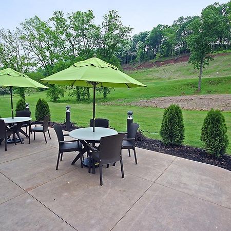 Comfort Suites Marietta-Parkersburg Zewnętrze zdjęcie
