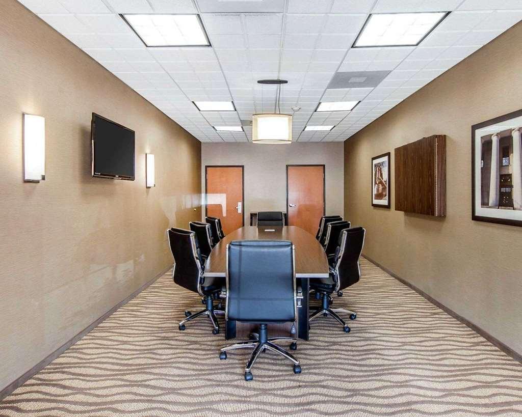 Comfort Suites Marietta-Parkersburg Udogodnienia zdjęcie
