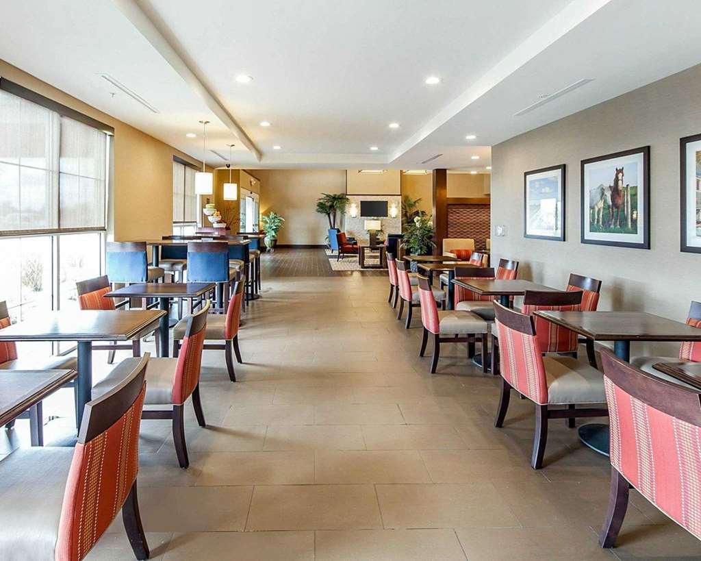 Comfort Suites Marietta-Parkersburg Restauracja zdjęcie