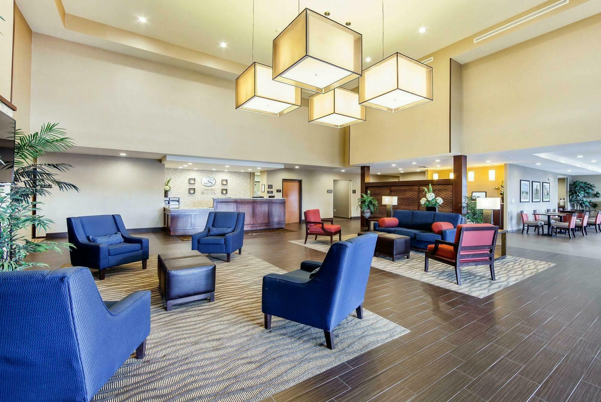 Comfort Suites Marietta-Parkersburg Zewnętrze zdjęcie